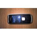 Telefon mobil Nokia 1800 Silver Grey codat in reteaua Vodafone Romania./Pret 60 lei