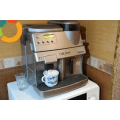 vand aparat de cafe automat saeco