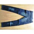 Pantaloni Blugi / Jeans Skinny fit, Efect de prespalat, Size 30(T 44), NOI