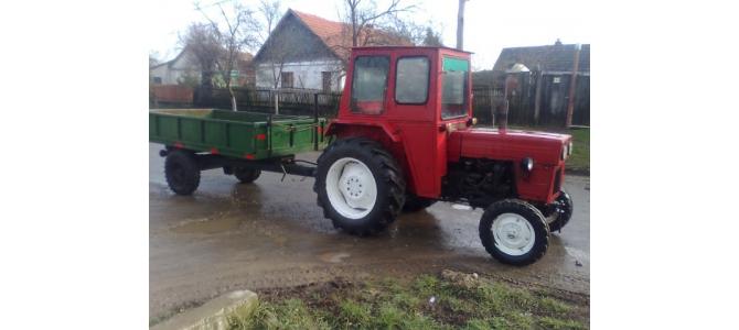 Vand traktor UTB 445 ,si Belarus 4x4
