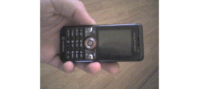 Sony Ericsson V630i si Sony Ericsson w200