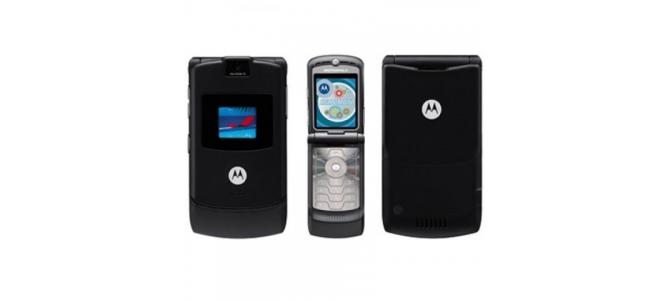 Cumpar Motorola V3 sau V3x doar daca e in stare impecabila.