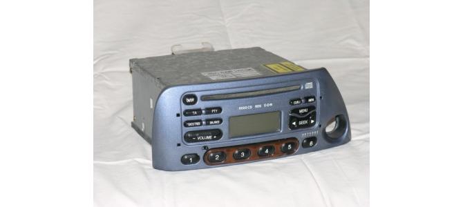Vand CD Player auto model Ford Fiesta