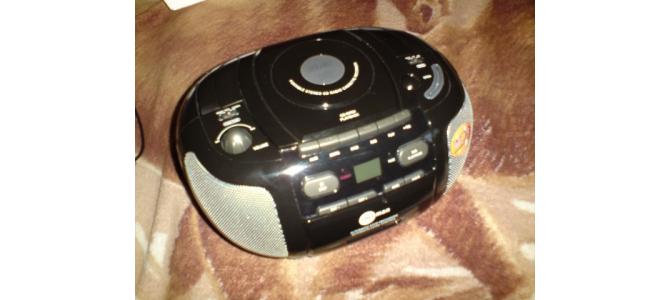 Radio CD pt camera ( bucatarie )