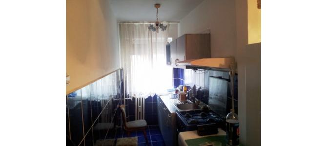 Apartament cu 3 camere de vanzare zona Calea Aradului