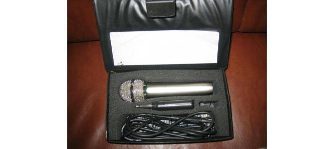 OCAZIE!!! Sistem profesional wireless cu microfon