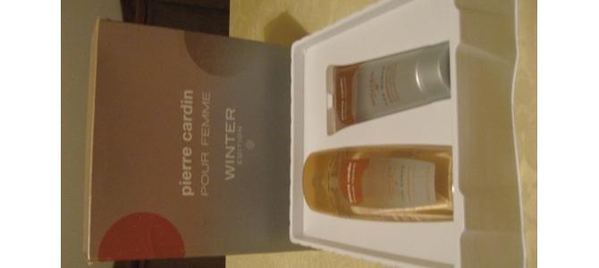 Vand set - parfum si lotiune de corp Pierre Cardin pour femme Winter Edition
