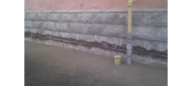 eliminam umiditatea din pereti la cladiri vechi