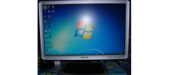 Vand Monitor Philips 190SW 19" Widescreen LCD
