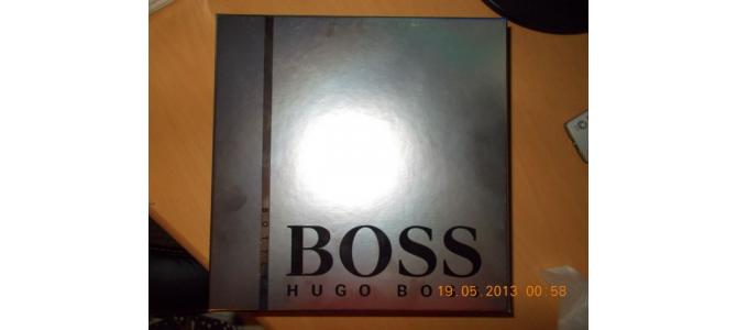 Vând - Hugo Boss Bottled set cadou 50ml cu deodorant stick