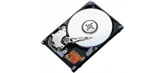 Hard disk 3.5 inch desktop SATA 80GB Pret: 76 Lei