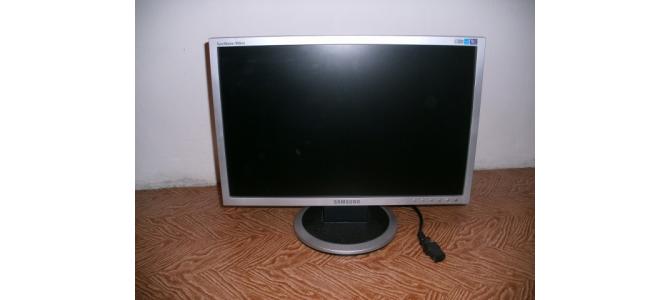 Vand Monitor LCD Samsung SyncMaster 940NW 19" 90 RON