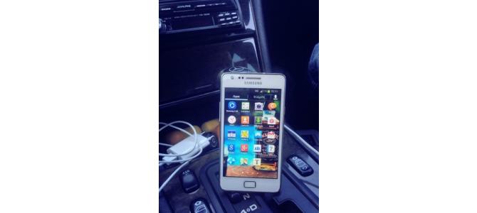 Samsung Galaxy S2 alb impecabil 790ron