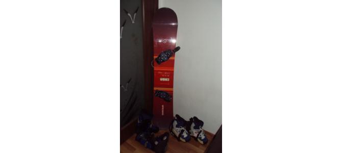 Vand Placa Snowboard QUECHUA + 2 perechi de boots