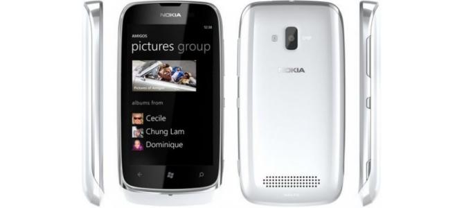 vand telefon Nokia lumia 610