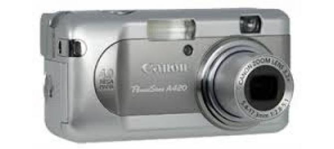 Vand aparat foto Canon a420.