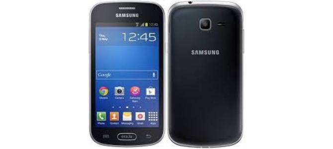 Vand telefon Samsung Galaxy Trend Lite.