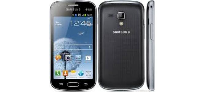 Vand telefon Samsung S-7562 dual-sim.