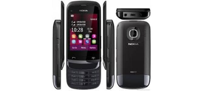 Vand telefon Nokia c2-03.