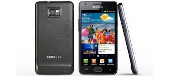Vand telefon Samsung Gt-e 9100.