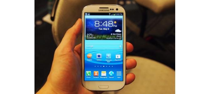 Samsung Galaxy S3 Alb 599 LEI
