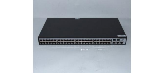 Switch 48 porturi 10/100 Mbps 3COM Baselin Pret: 795 Lei