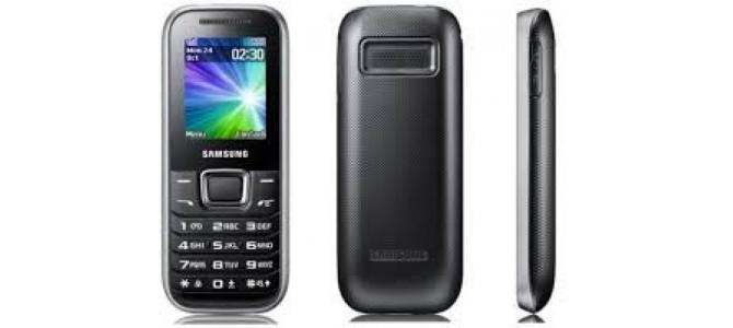 Vand telefon Samsung 1230.