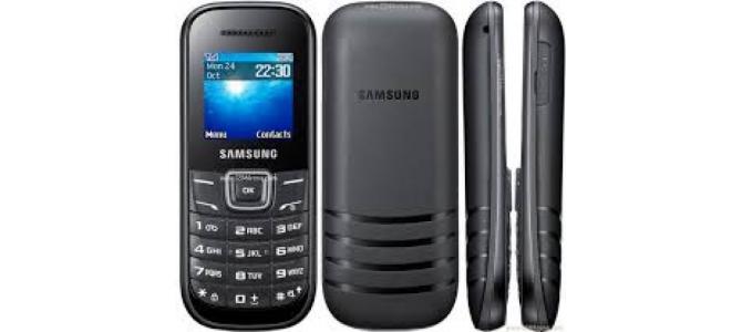 Vand telefon Samsung 1200.