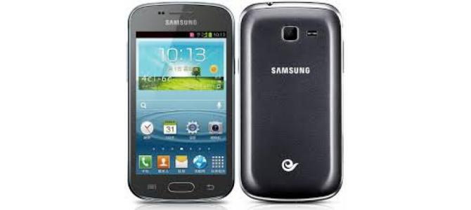 Vand telefon Samsung Galaxy Trend.