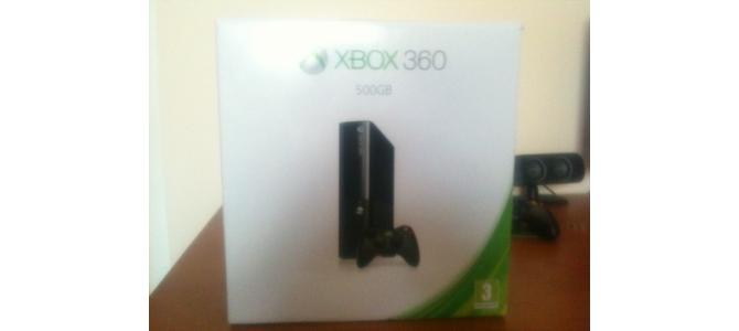 Vand Xbox 360 E Nou in cutie!