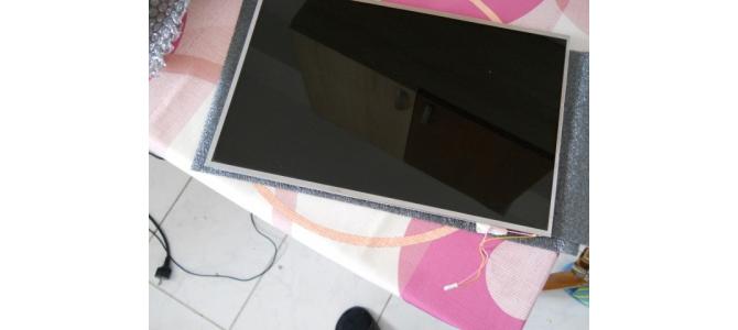 Vand display 15.4 laptop