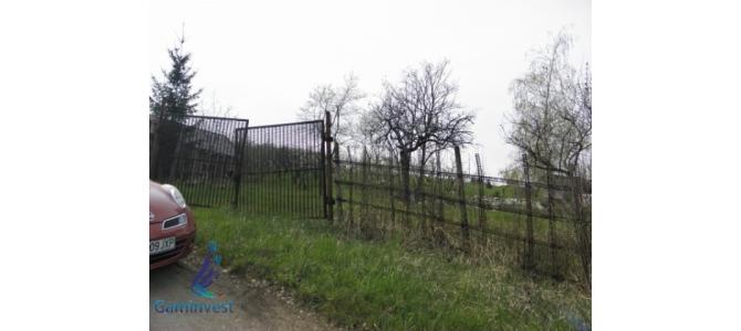 Vand teren cu  livada de 100 pruni in Oradea
