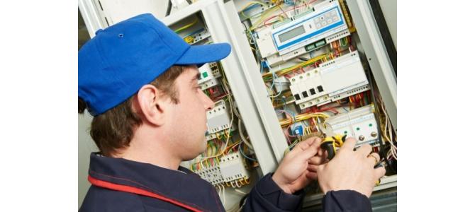Angajam electrician cu experienta in Oradea