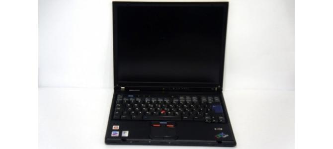 Laptop IBM ThinkPad T43 2668 Intel Pentium M 1.86GHz PRET: 385 Lei
