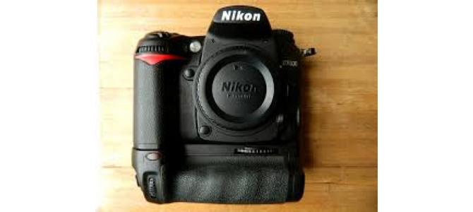Urgent Vand Nikon D7000 Body