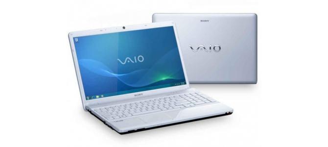 * Laptop Sony Vaio - VPCEE3M1E - White/Silver - *