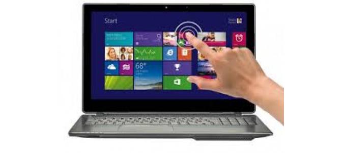 Vand laptop Medion Akoya e6240t cu touchscreen