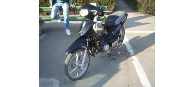 Vand Motor Honda de 50cmc din 2009
