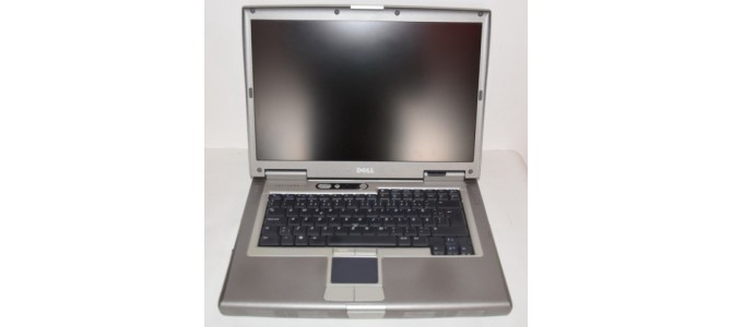Vand Laptop Dell D810