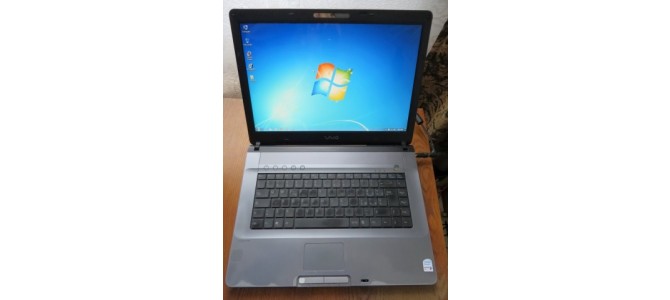 Laptop SonyVaio VGN FE41M.  280 neg.
