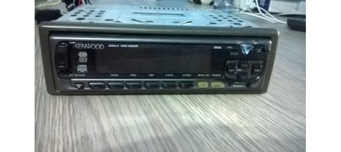 Vand cd-Player Auto Kenwood KDC-6060R  -  80 Lei !!!
