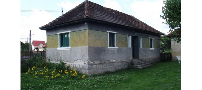 Casa de vanzare in satul Beznea (Delureni) nr.363 com.Bratca