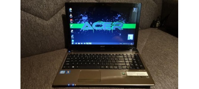 Laptop Acer i5, 2.5 GHz, 15.6"Led, Hdd 500 Gb, Ram 6 Gb  700 ron