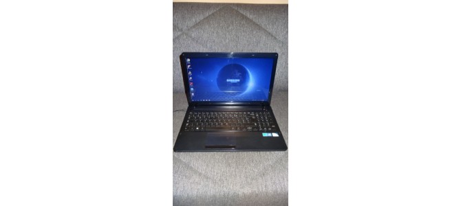 Laptop SAMSUNG, INTEL 1.8GHz, 15,6"Led, Hdd 250 Gb, Ram 4 Gb   400 ron