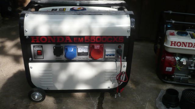 Generator HONDA EM 5500 CXS 5,5 kW TRIFAZIC NOU 6938676
