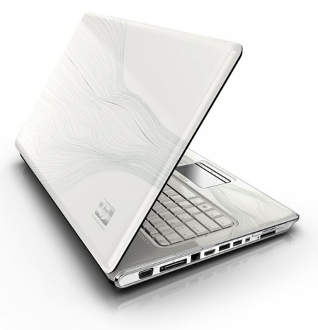Vand : (Laptop din gama premium ) HP Pavilion dv7-3165ef White Edition